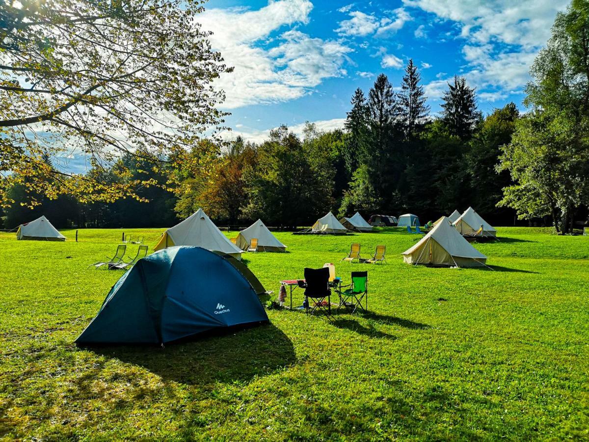 Eco River Camp Hotell Radovljica Exteriör bild